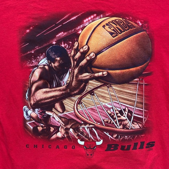 ‼️SOLD‼️ Vintage Chicago Bulls T-Shirt - Picture 2 of 5